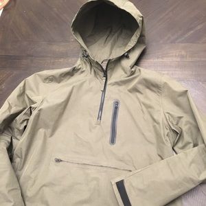 American Eagle 🦅 Technical Outerwear rain jacket